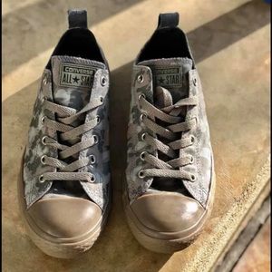 Camo Converse
